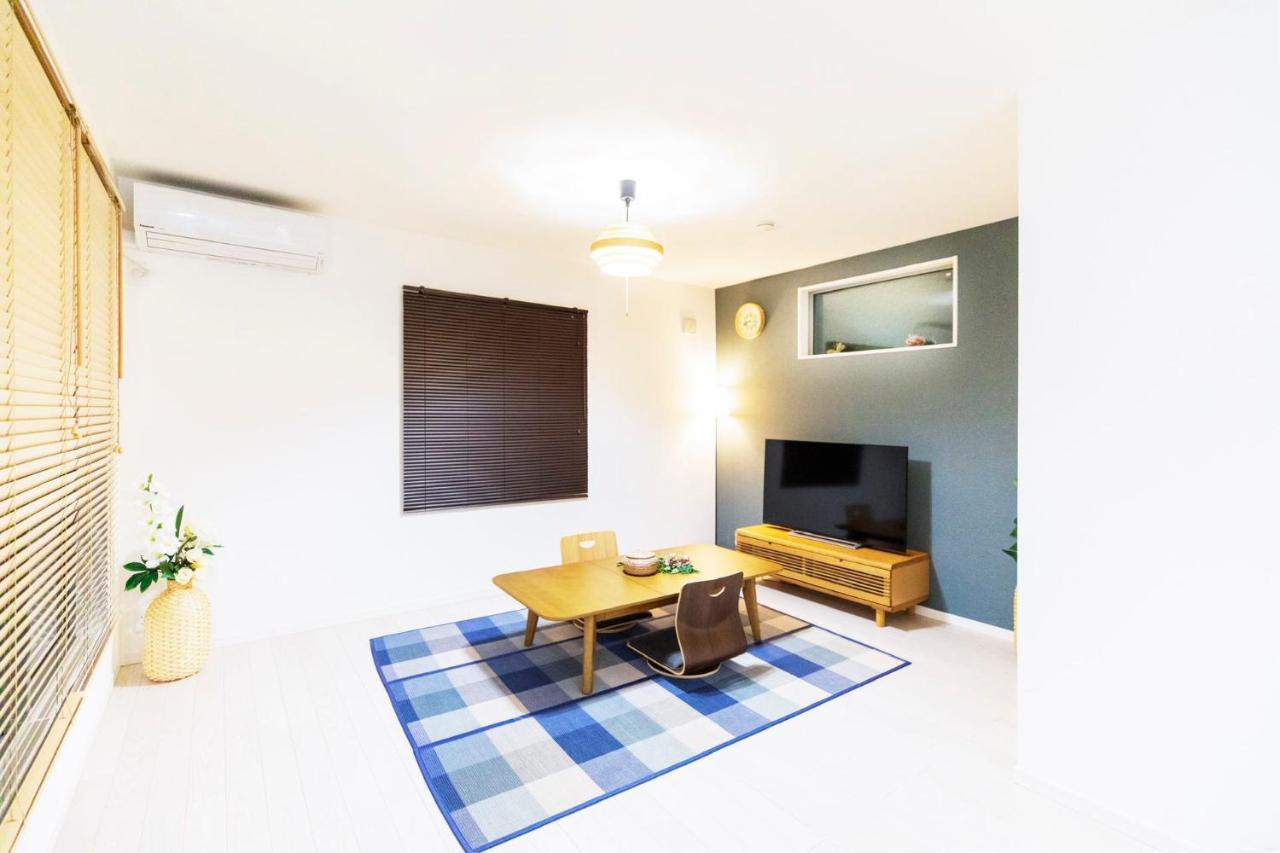 鶴橋駅までただ五分間の好立地 Apartment Osaka Exterior photo